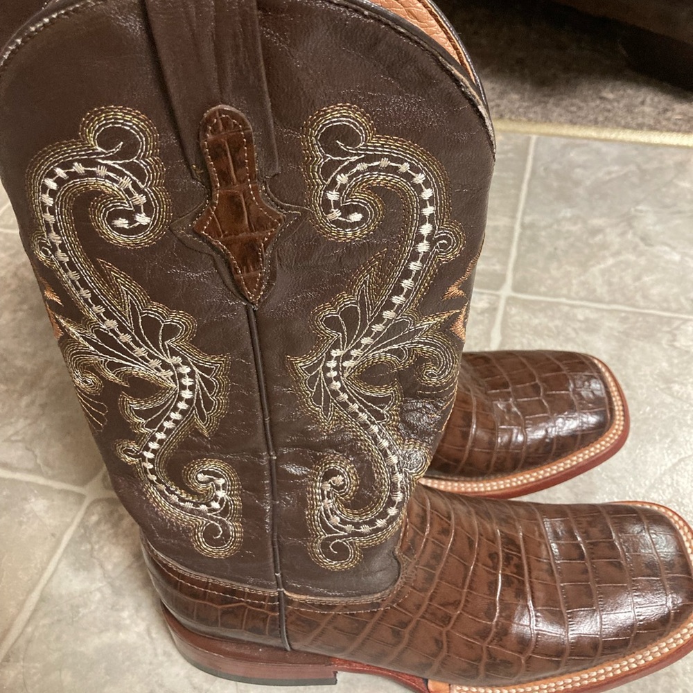Ferrini Chocolate Alligator Square Toe Boots